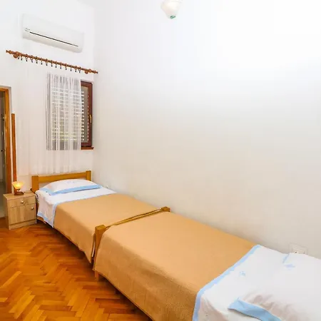 Appartement Marulic In Old Town *